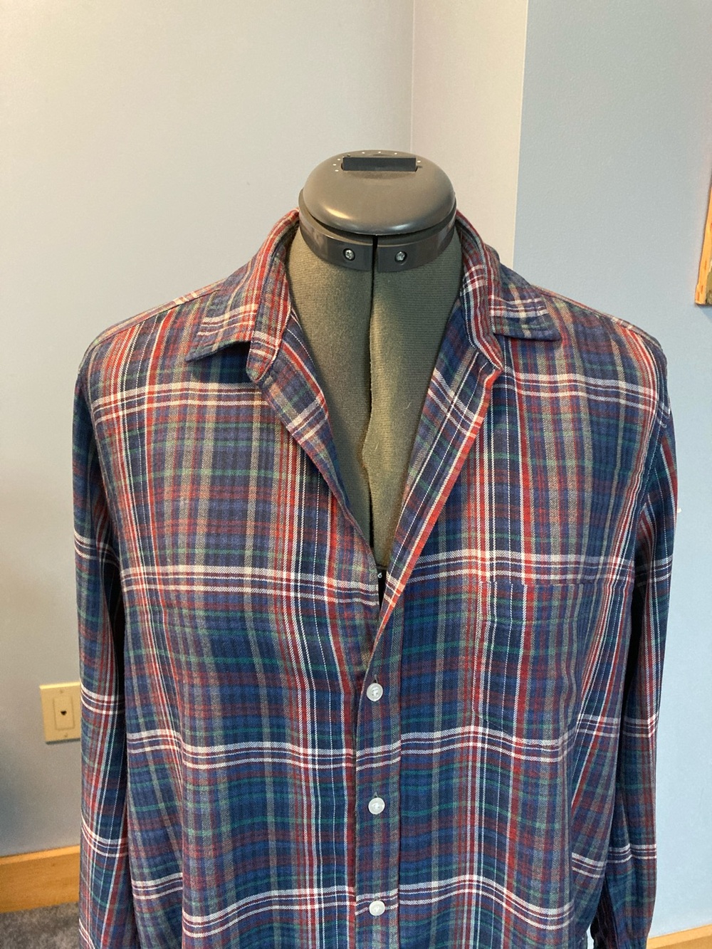 Frank & Eileen Plaid Button-Down Shirt in Navy, Red & Green - Picture 3 of 7